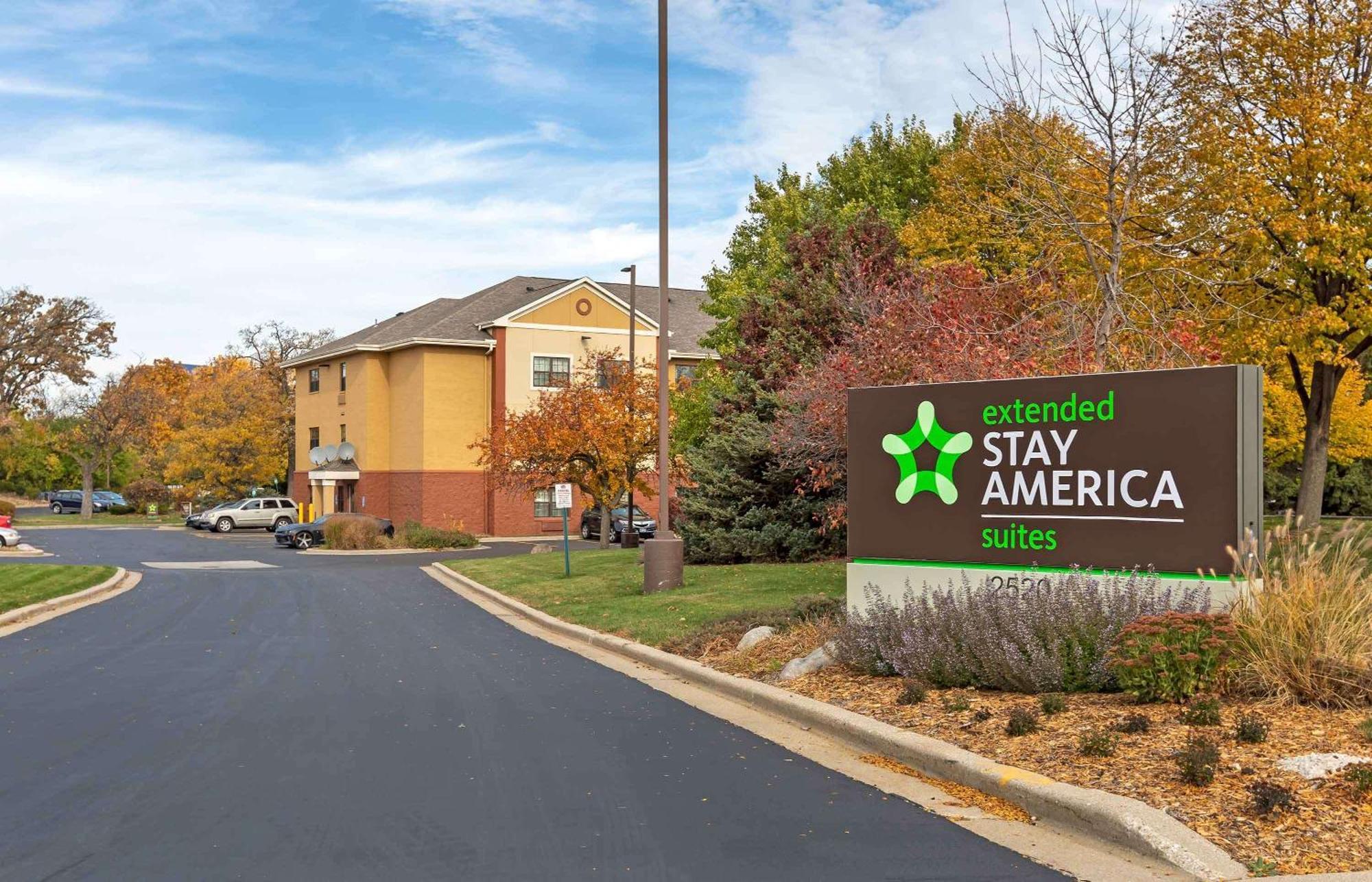 Extended Stay America Select Suites - Milwaukee - Waukesha Extérieur photo