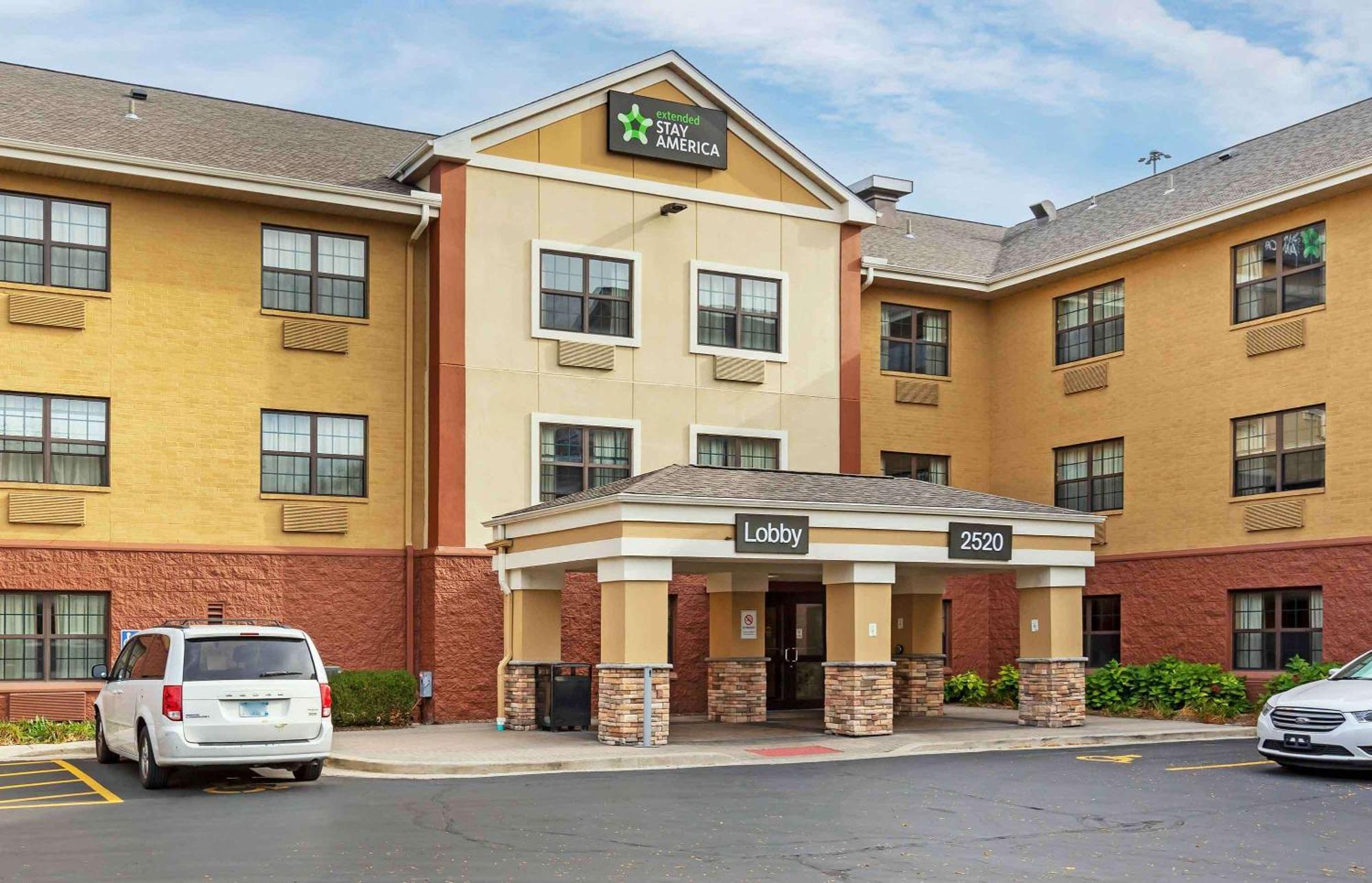 Extended Stay America Select Suites - Milwaukee - Waukesha Extérieur photo